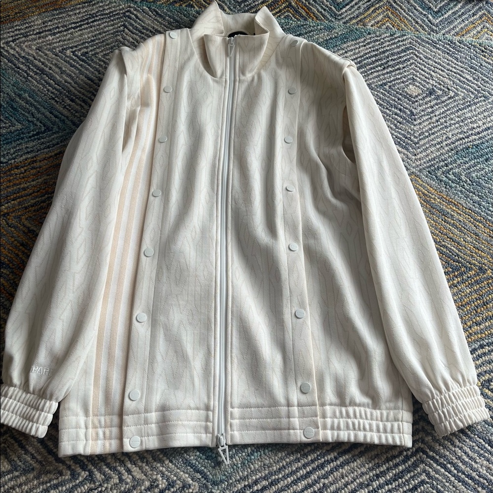 Ivy Park Break Away sweatsuit